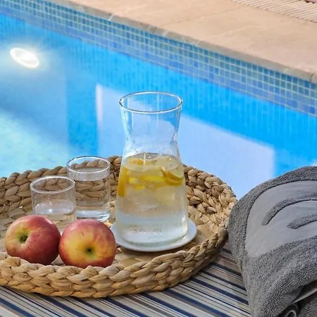 Aparthotel Duva & 4*