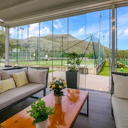 Apartmanhotel Duva & 4*