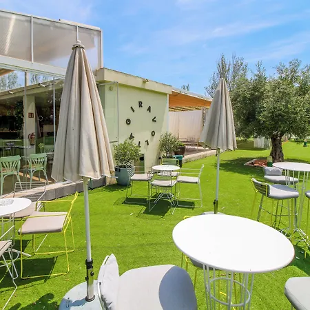 Duva & Aparthotel 4*
