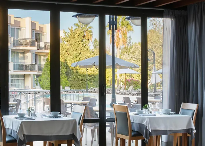 Aparthotel Duva & 4*