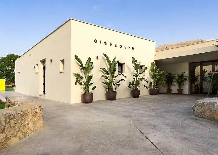 Duva & Апарт-отель Поланко