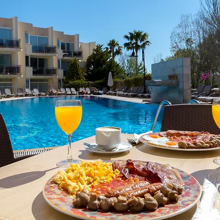 アパートホテル ドゥーヴァ＆スパ ポルト・ダ・ポリェンサ