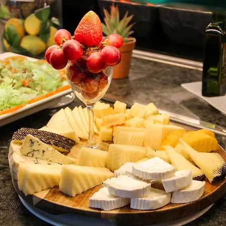 アパートホテル ドゥーヴァ＆スパ 4* ポルト・ダ・ポリェンサ