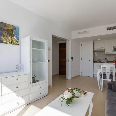 アパートホテル ドゥーヴァ＆スパ 4*