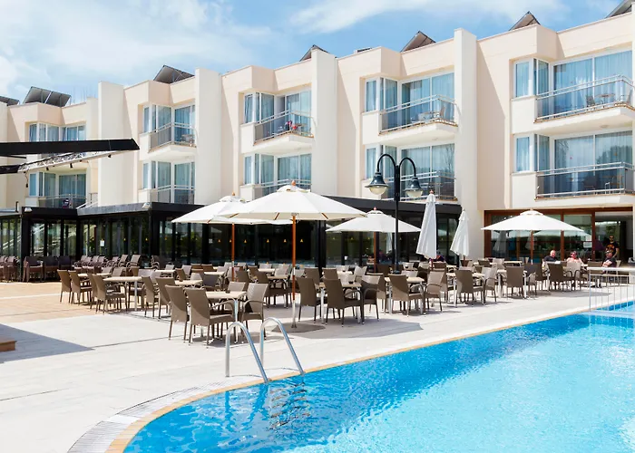Duva & Lejlighedshotel 4*